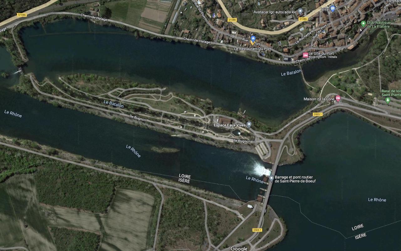 Le Gite Du Port Saint-Pierre-de-Boeuf Экстерьер фото